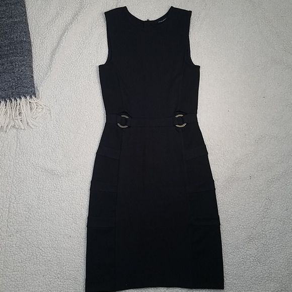 Dress - Picture 1 of 9